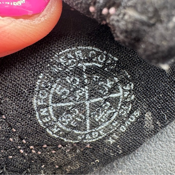 Keen Lavender and Black Outdoor Sandals - Picture 5 of 5